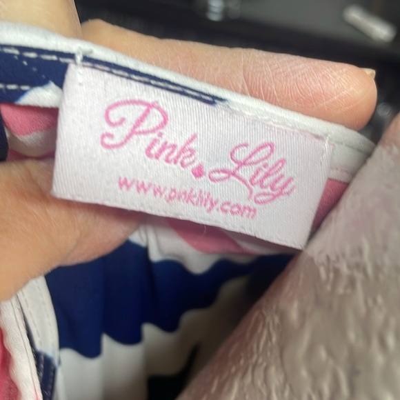 Pink Lily Pink & Blue striped dress, size M - Picture 5 of 5